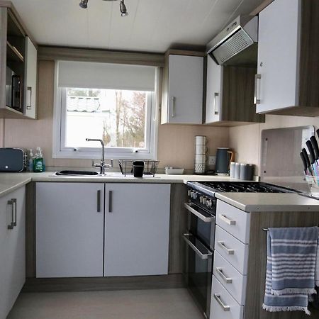Silver Birch Retreat - Percy Woods Country Retreat With 18 Hole Free Golf Alnwick Exteriör bild